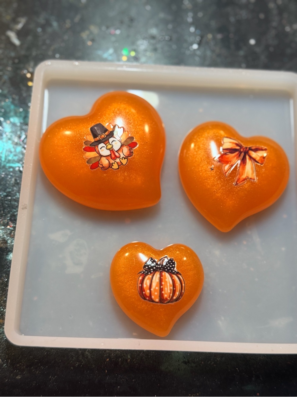 Orange Heart Resin Accent Set with Fall Decals